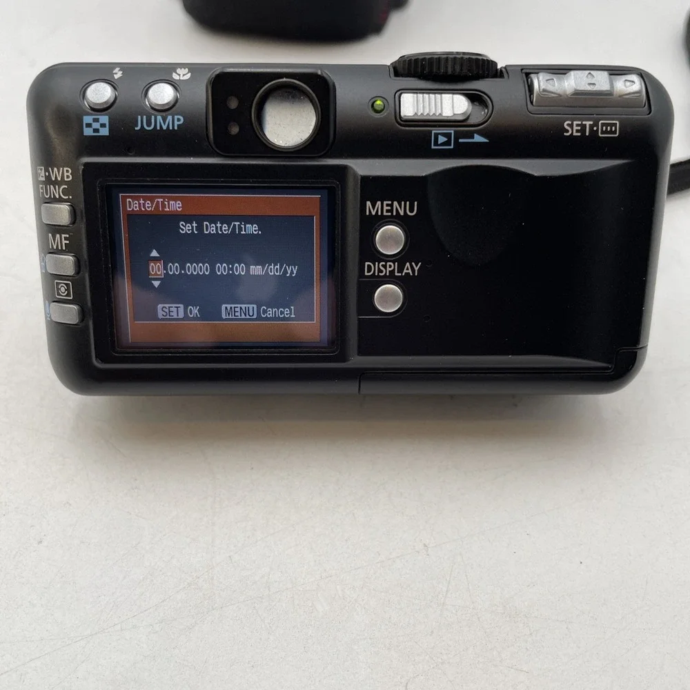 Canon PowerShot S50 5.0MP Digital Camera+Battery+Charger+Memory Card+Manual+Box